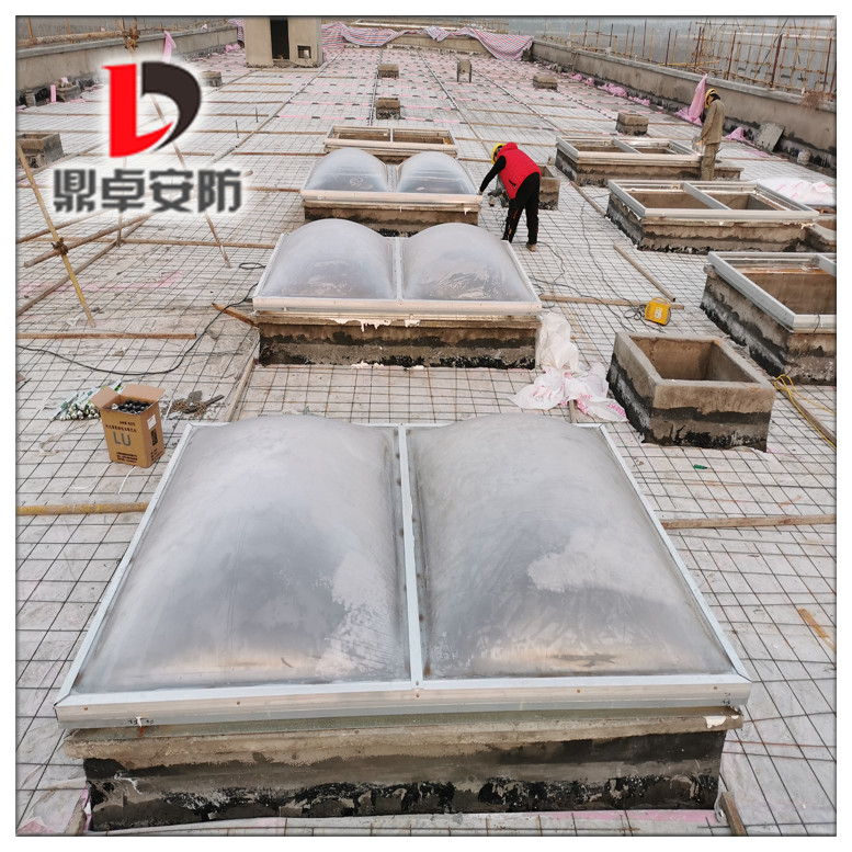 й���촰��������