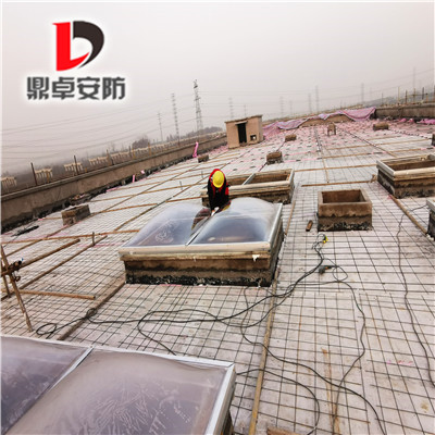 й���촰���Ƽ۸�