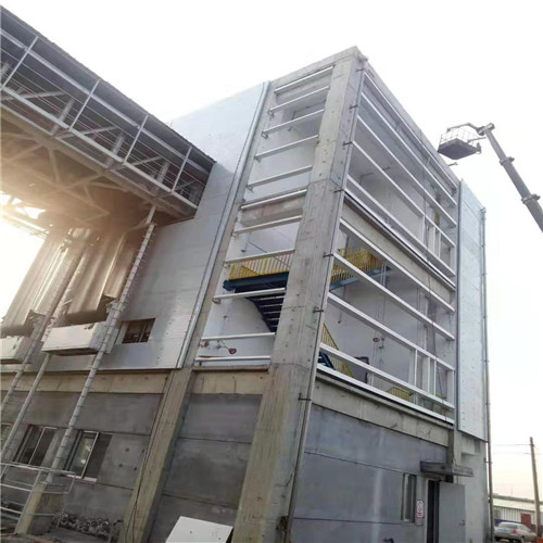 ����ˮ������ǽ�ֳ�ʩ��